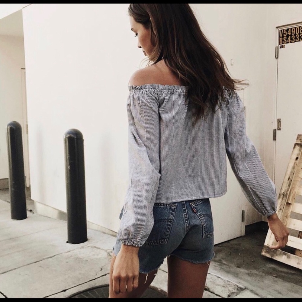 Off Shoulder Top - image 3